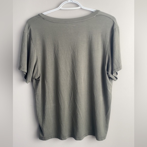 COPY - American eagle sage green tee - Picture 2 of 2
